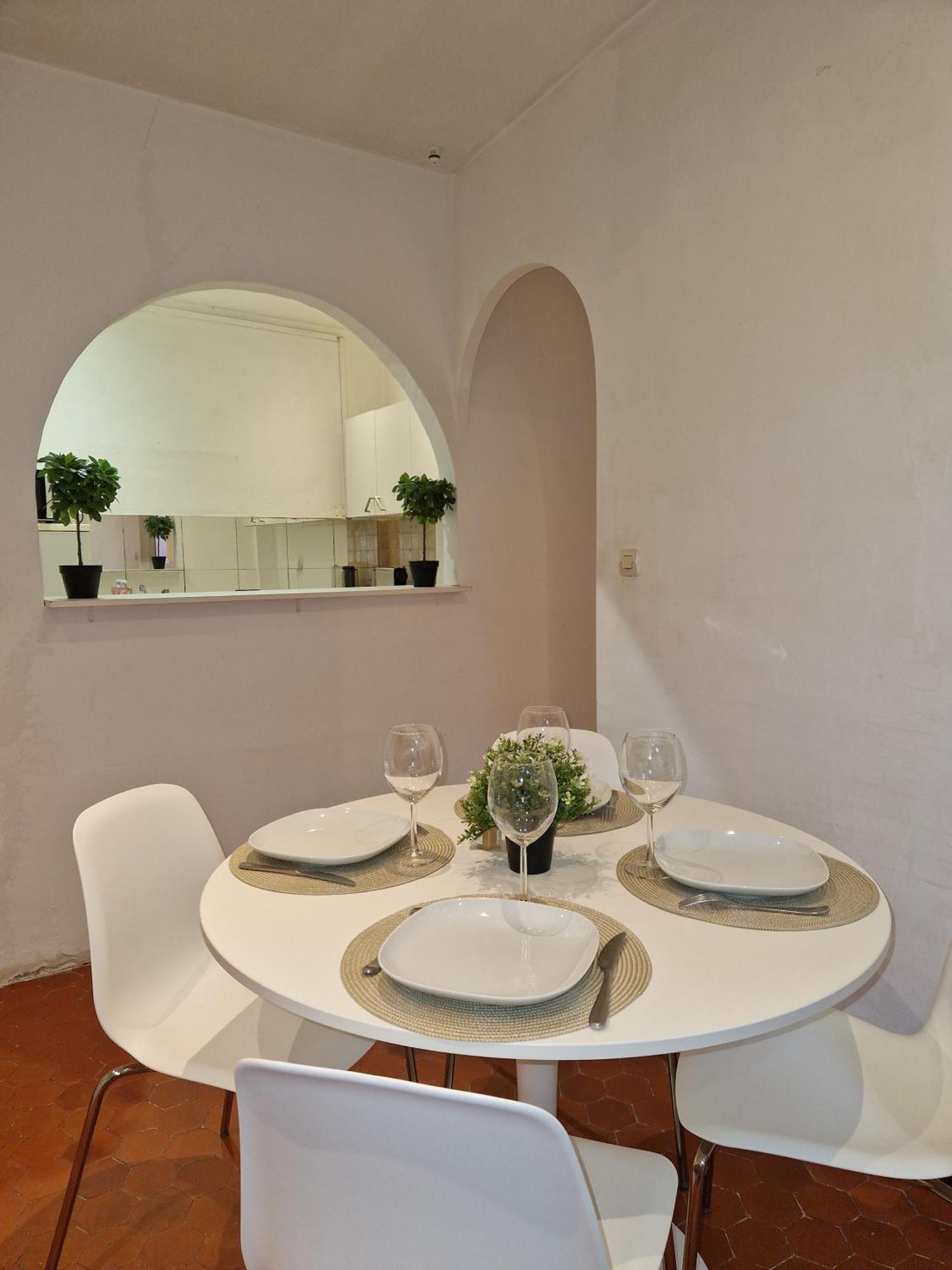 Sublime Appartement 4P Classe Dans Le Vieux-Ніцца Екстер'єр фото
