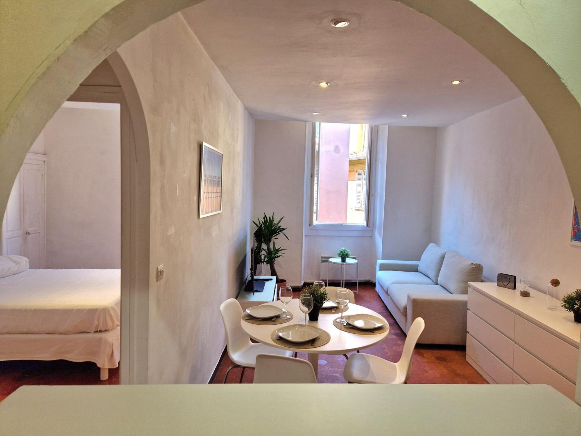 Sublime Appartement 4P Classe Dans Le Vieux-Ніцца Екстер'єр фото